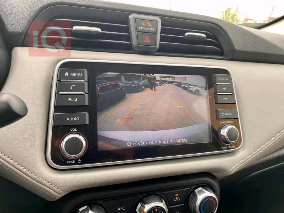 Nissan Versa